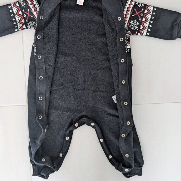 (4/$20) Joe Fresh - Baby Boys' Shawl Collar Romper - Picture 7 of 7